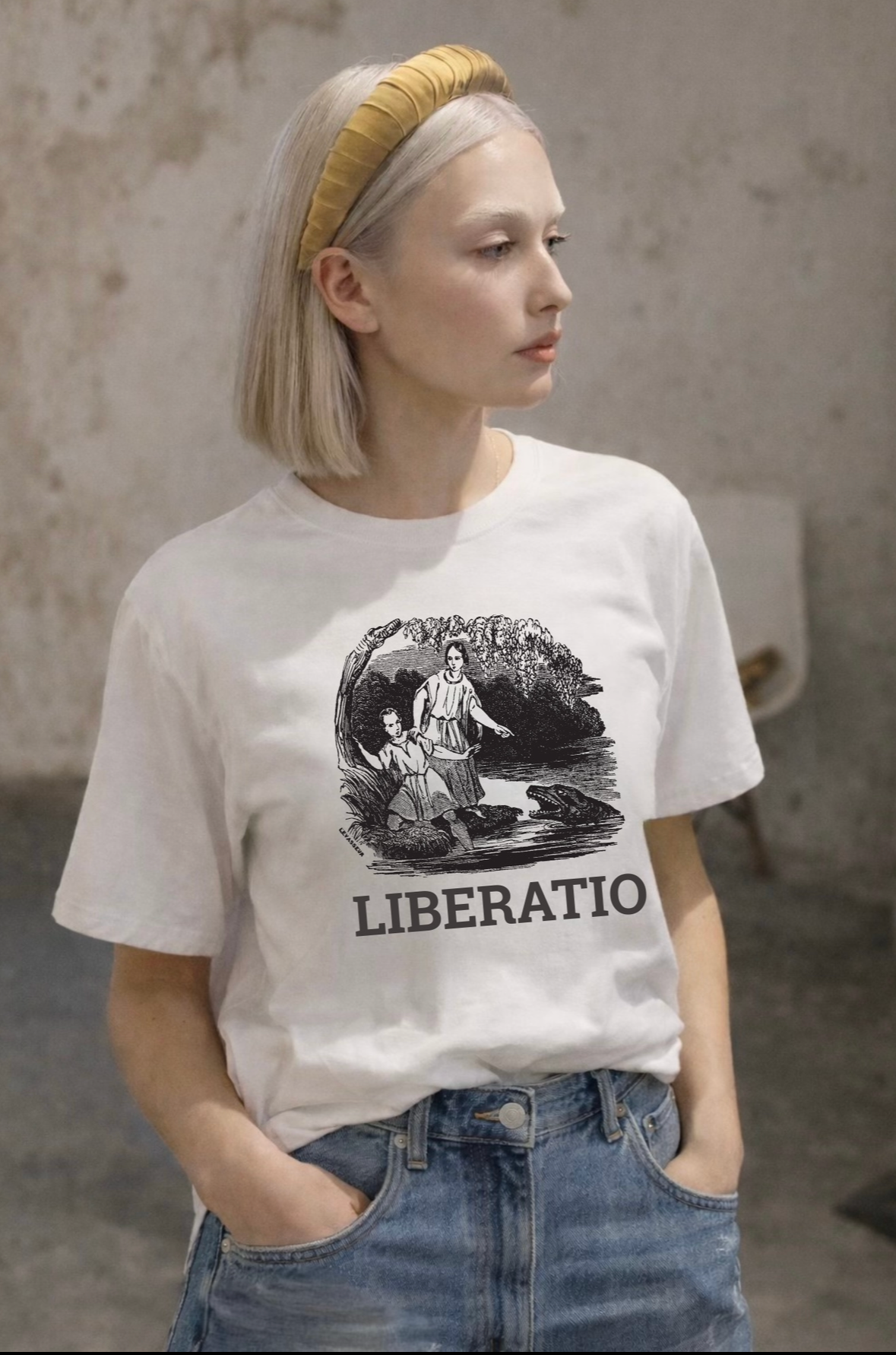 LIBERATIO Drop Shoulder Tee
