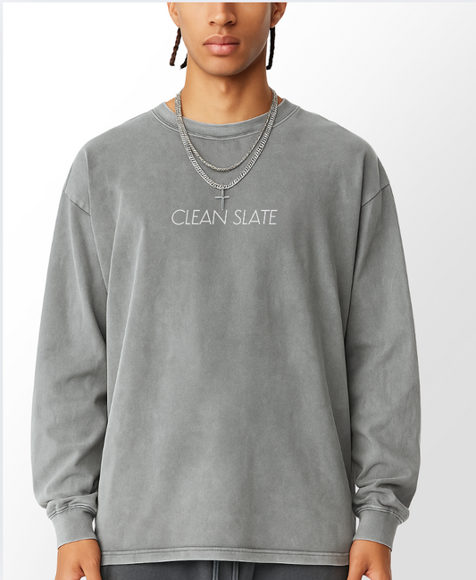 CLEAN SLATE Snow Washed Oversize Long Sleeve